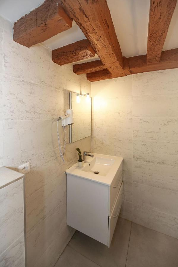 Ferienwohnung Studio Fonctionnel A Deux Pas Du Musee Grevin - 2P Paris Exterior foto